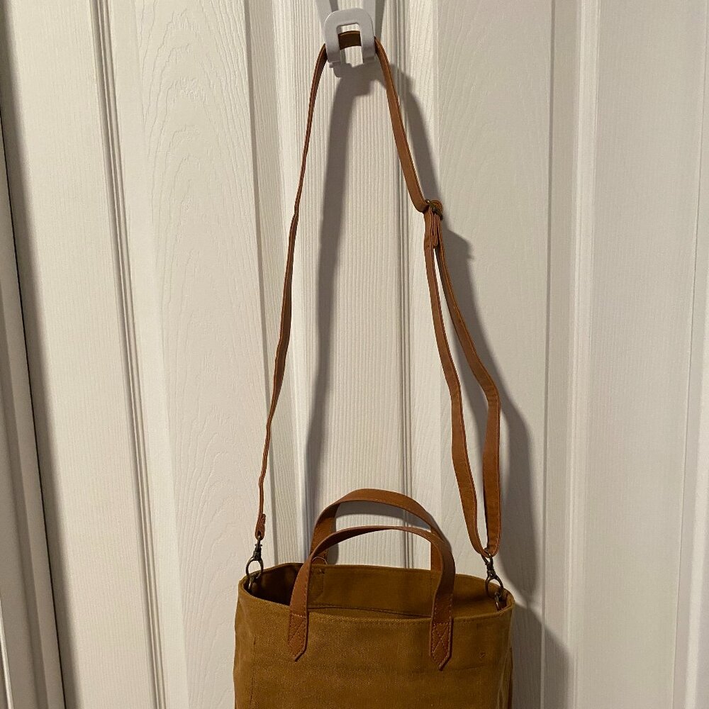 Thirty-one bag Canvas tote. NWT. Maple color. - Picture 3 of 3